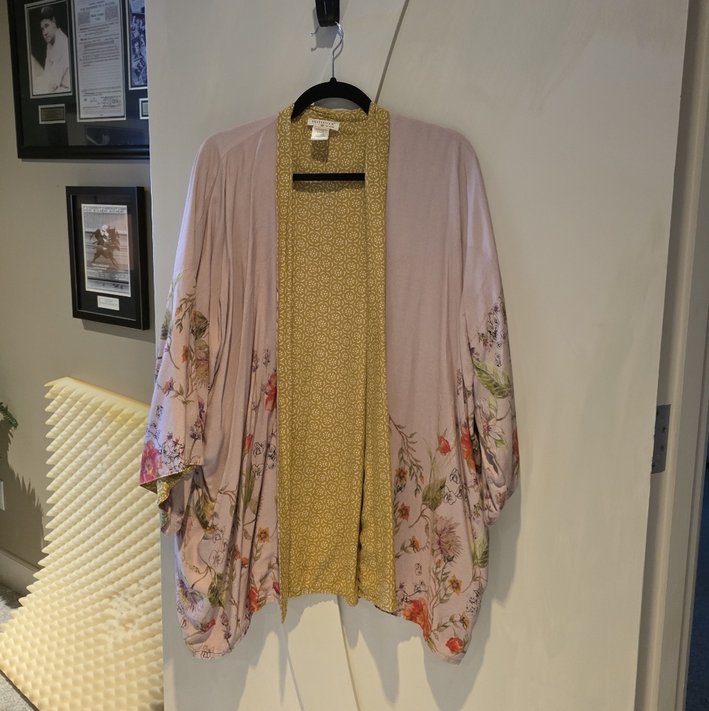 lovestitch Mauve Floral Kimono with Mustard Trim